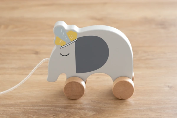 プルトイ エレファント　木製